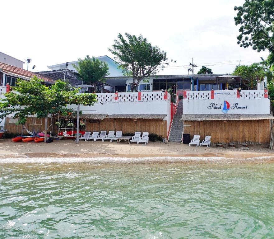 Pikun Resort ラン島 エクステリア 写真